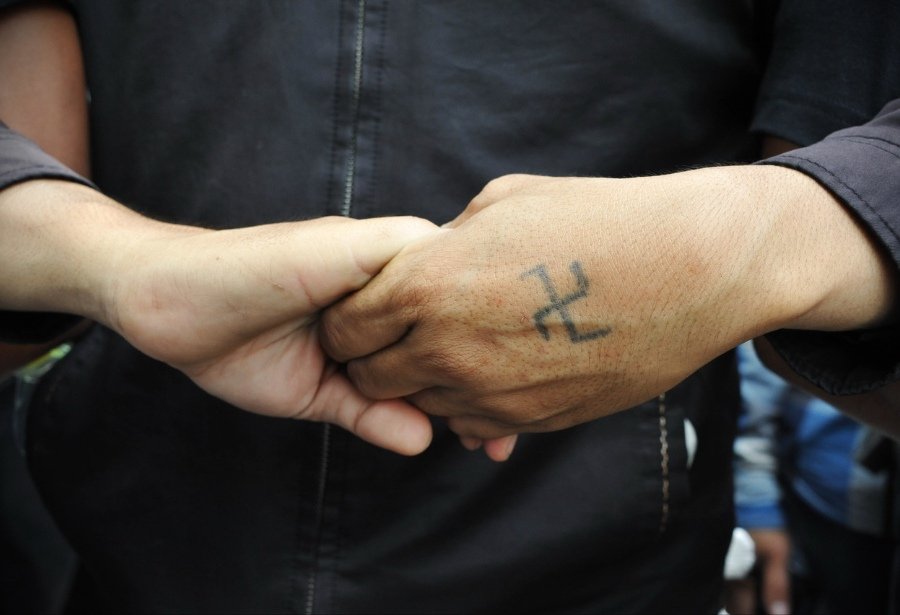 Corte-resuelve-caso-de-tatuajes-en-ámbito-laboral