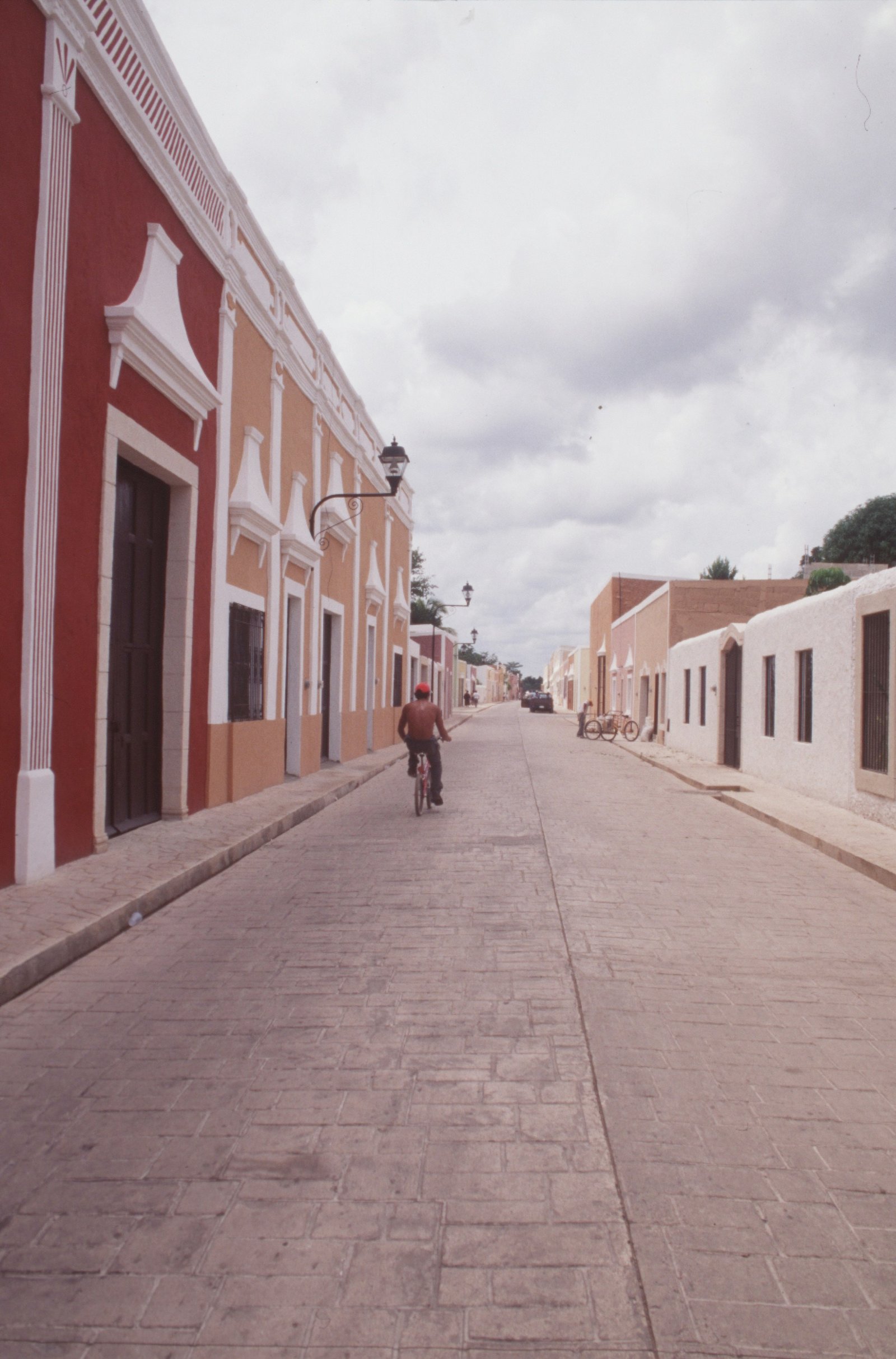 AE57CB98-88CE-4725-9546-86E416AE7E6F