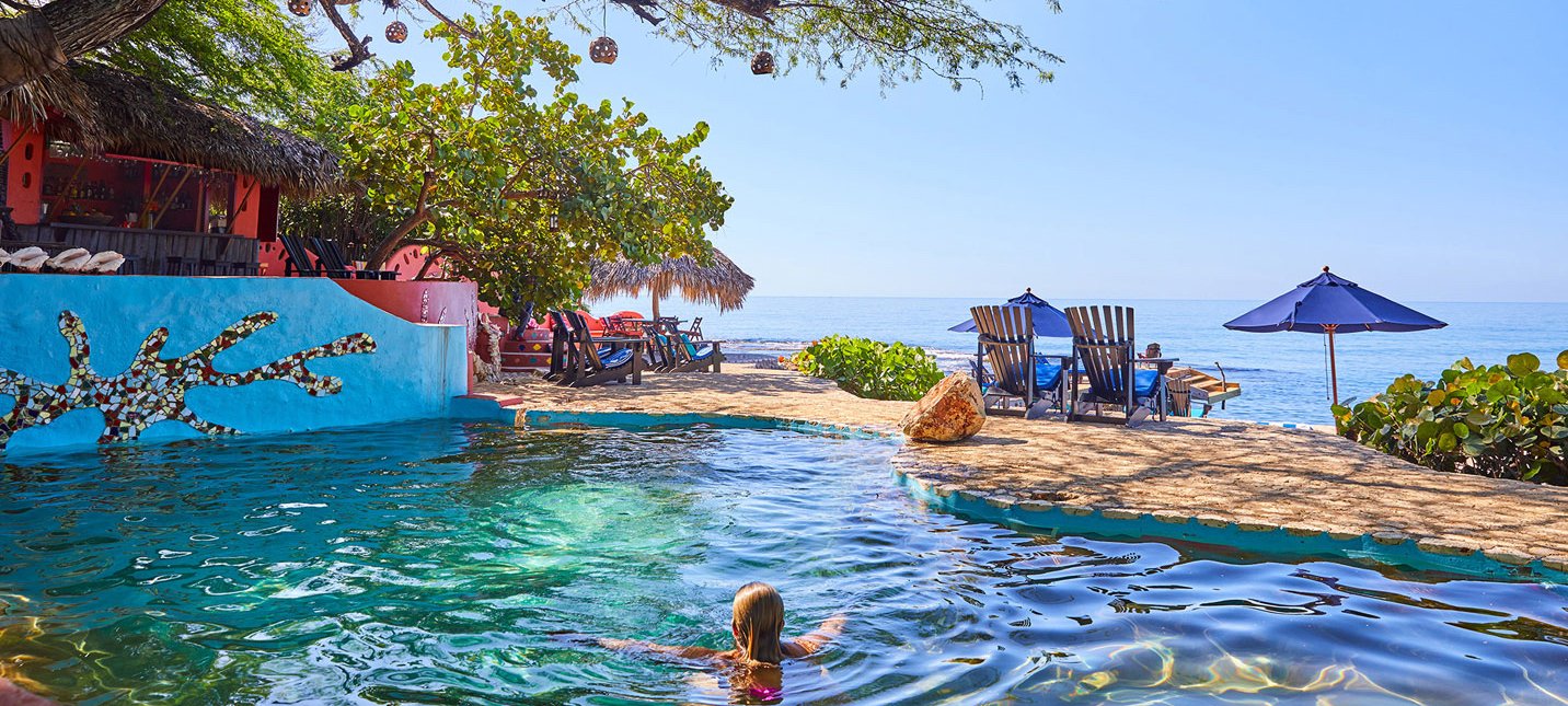 jakes-treasure-beach-pool