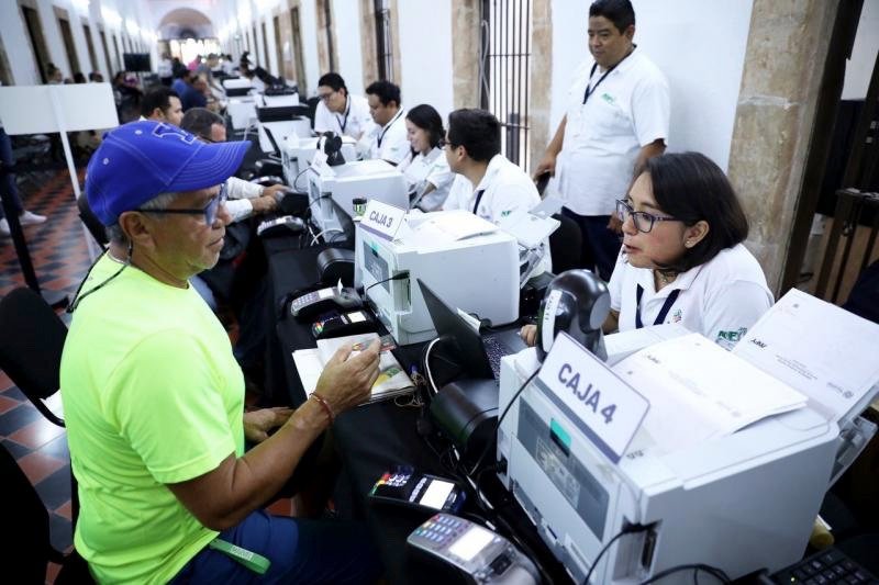 B8F7B2D2-3148-4A1E-AF39-4DA860F17CF3