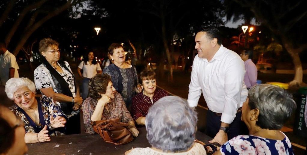 BC60596F-8645-42B9-BAE1-F0A97B8C5DD8