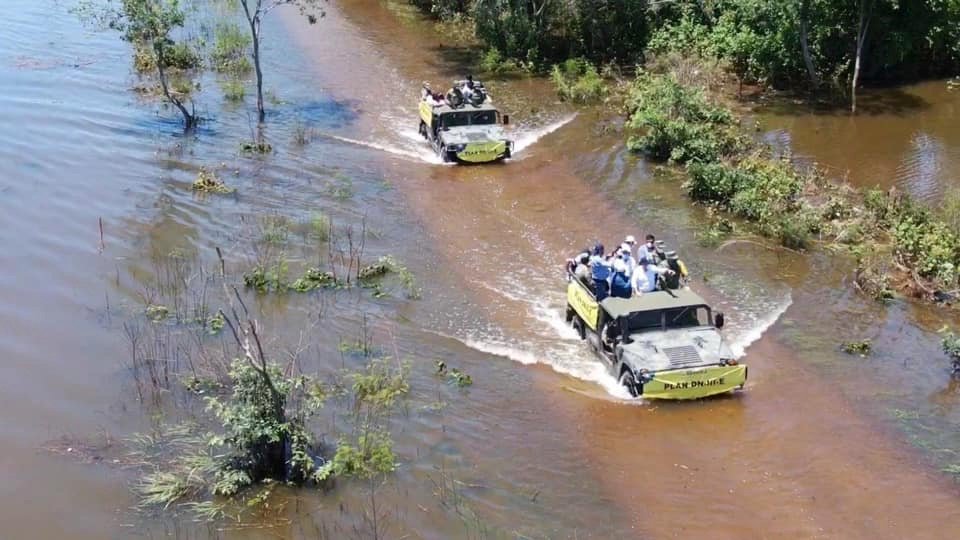 CC27D8BF-DCEA-40FD-8F31-09D644B672DE