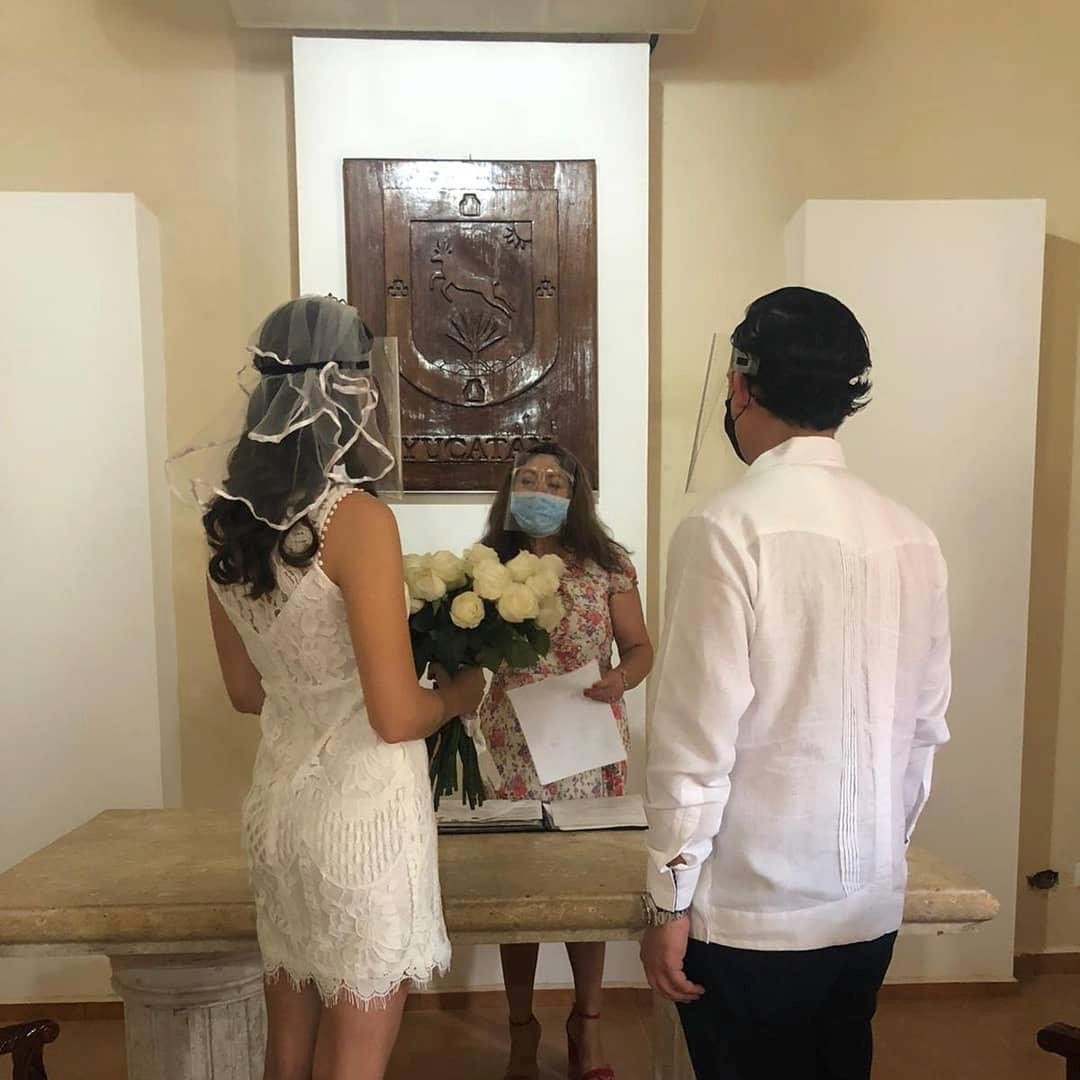 3F03BA69-DEC7-4EE9-8F93-67E3FF396C85