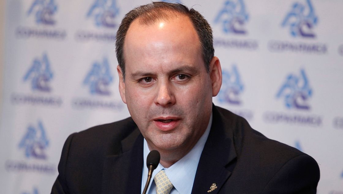 gustavo_de_hoyos.jpg_1093282975