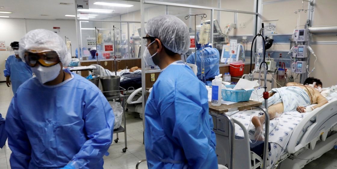 AEE7ABFC-82EE-49C6-8275-137C4FA52E6D