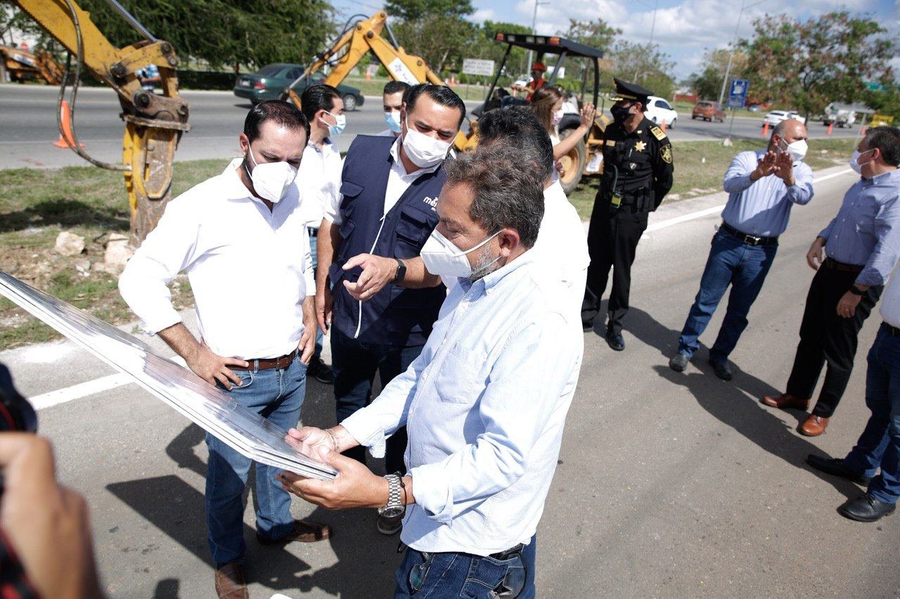 photo5613831146081200064