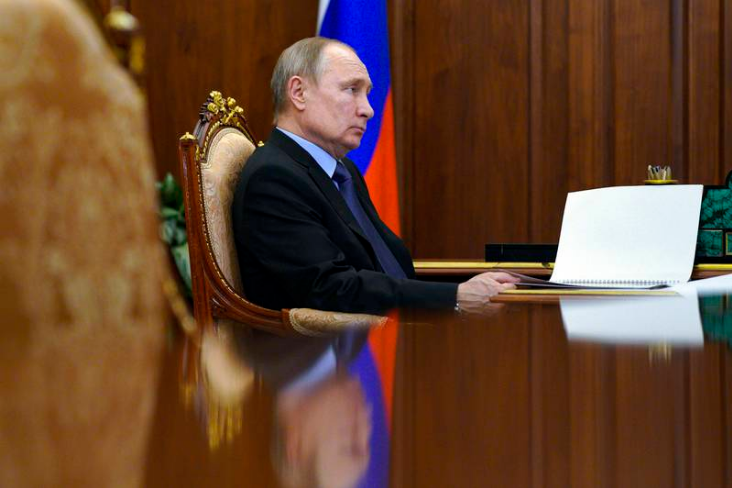 Screenshot_2021-04-05 Putin firma ley con la que podría seguir como presidente de Rusia hasta 2036