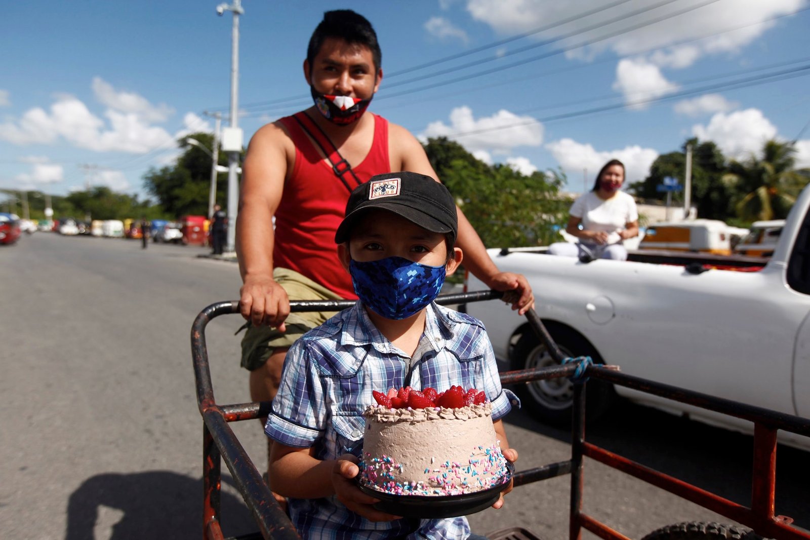 EC3E7BF6-6026-48E5-8C24-83BB0181AC6C