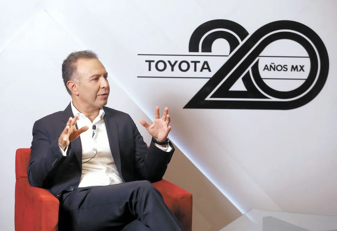 autos_p02_toyota_lexus_guillermo_diaz_01.jpg_896603775.webp?w=1024