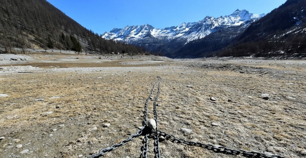 para-2050-tres-cada-cuatro-personas-nivel-mundial-riesgo-vivir-sequia-onu-1024x529-1.jpg?w=1024